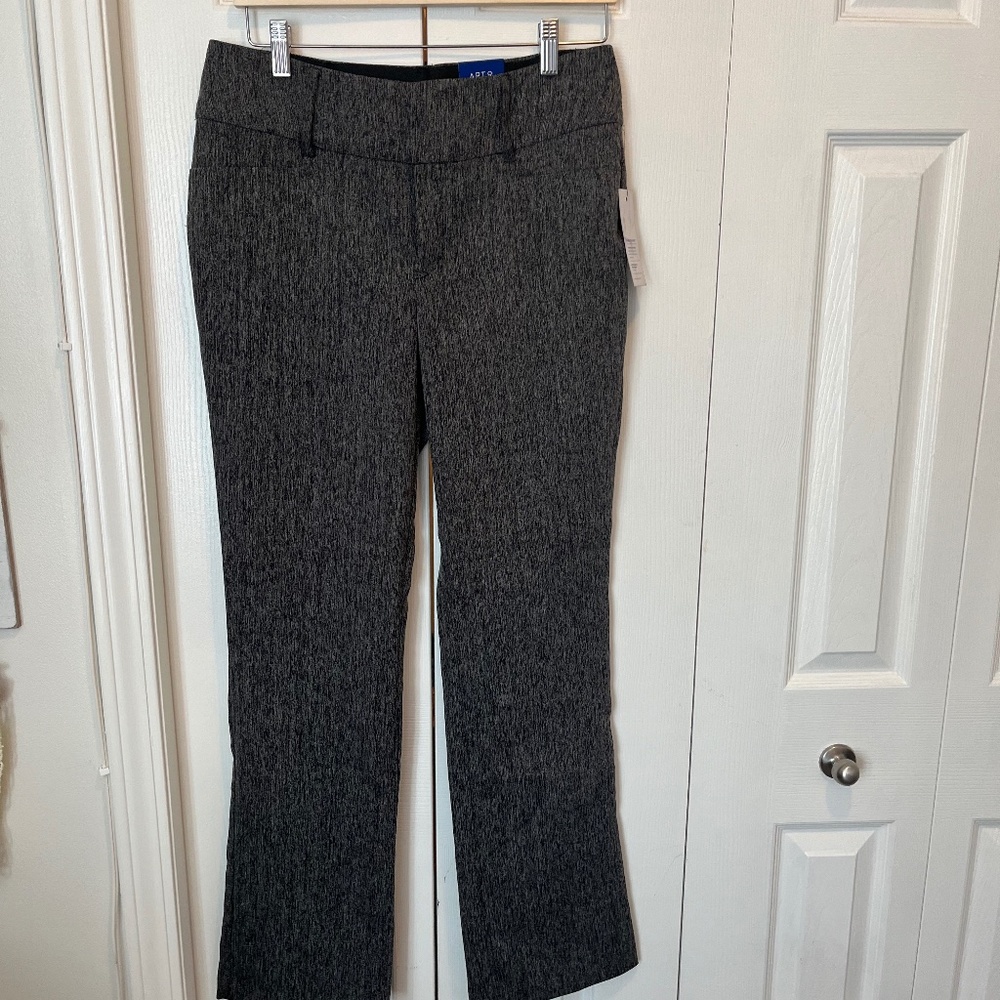 Apartment 9 size 4 pants
